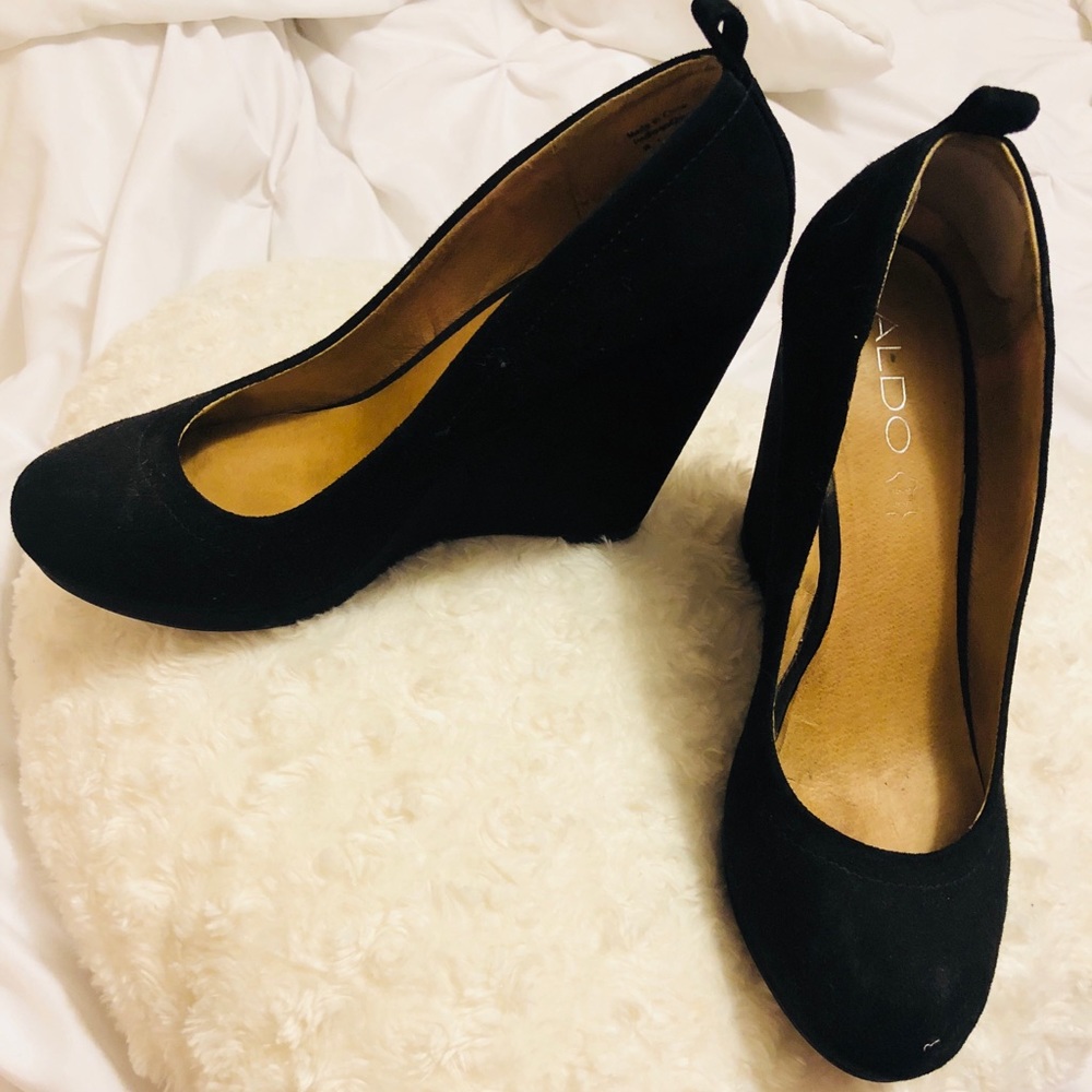Aldo black suede wedge size 9.